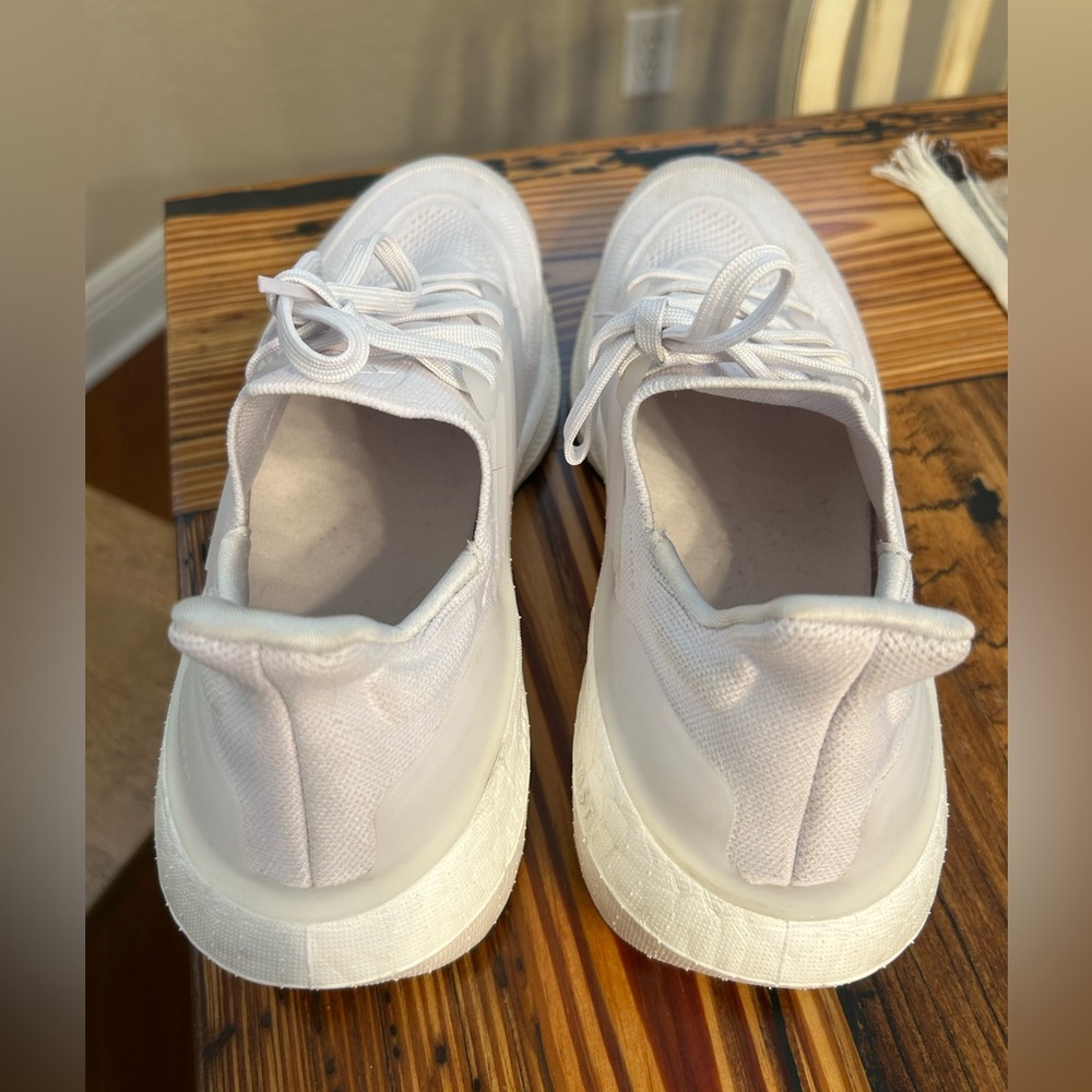 Adidas light boost White Athletic Sneakers, size 9.5 - Picture 2 of 7
